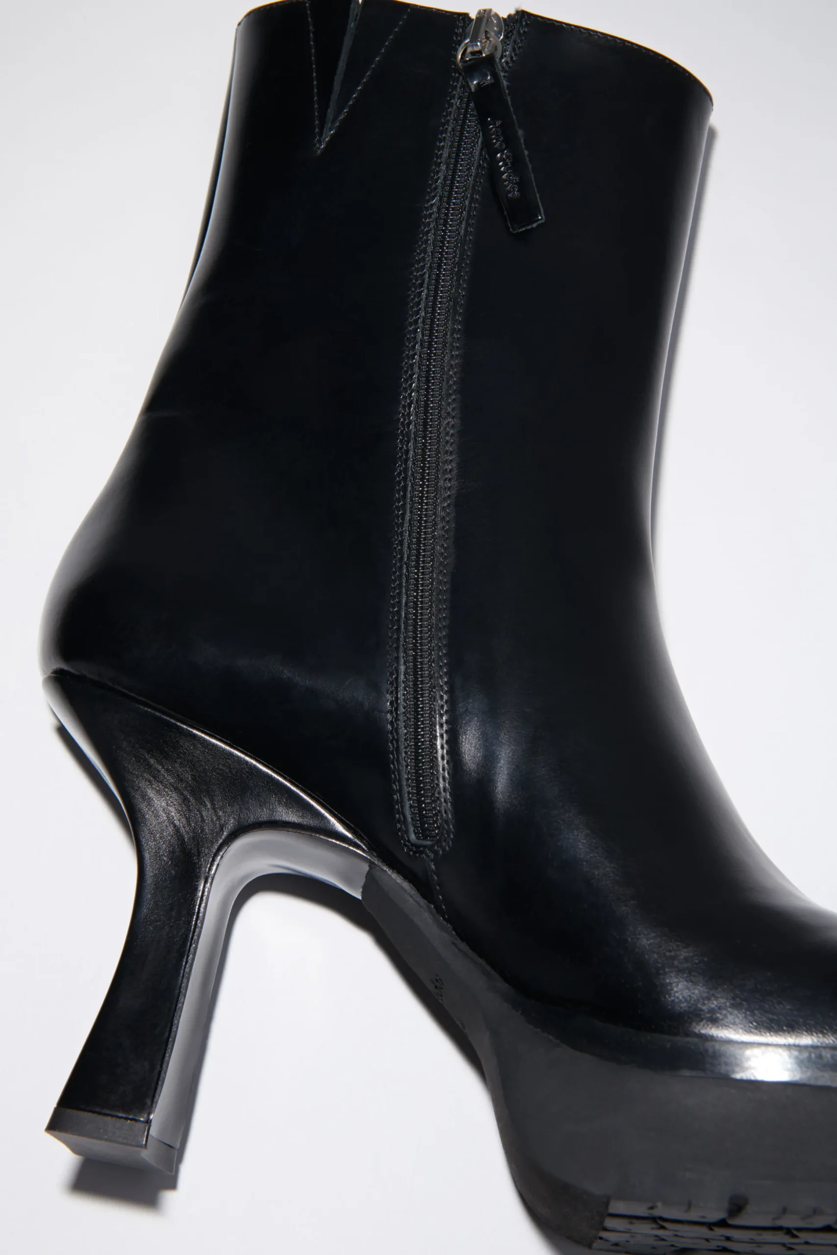 Ankle Boots Aus Leder Mit Plateauabsatz