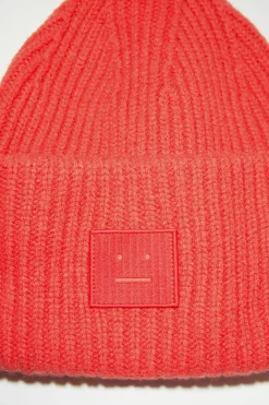 Beanie Mit Grosem Face-Logo