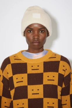 Beanie Mit Grosem Face-Logo
