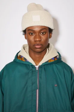 Beanie Mit Grosem Face-Logo