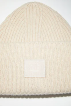 Beanie Mit Grosem Face-Logo