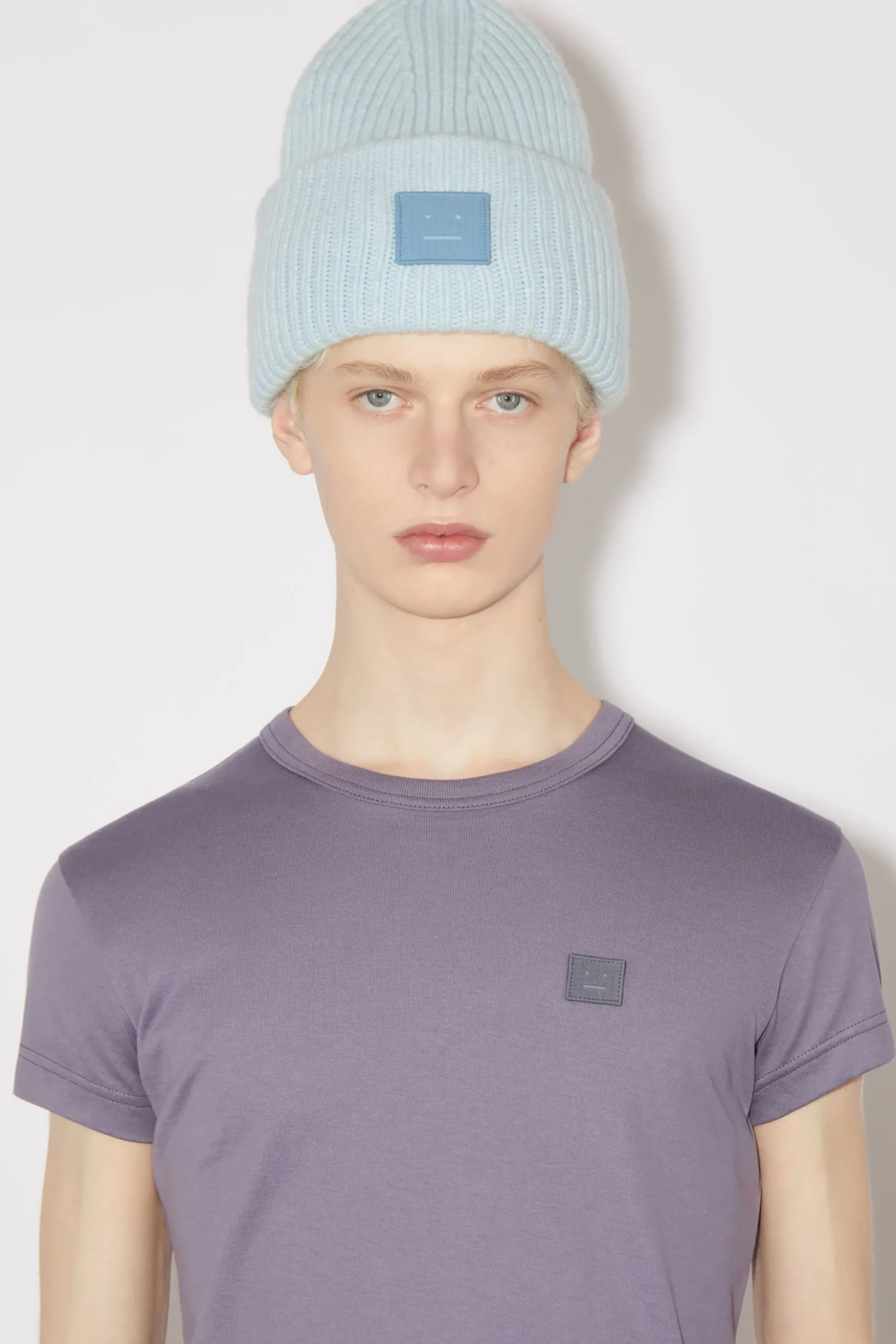 Beanie Mit Grosem Face-Logo