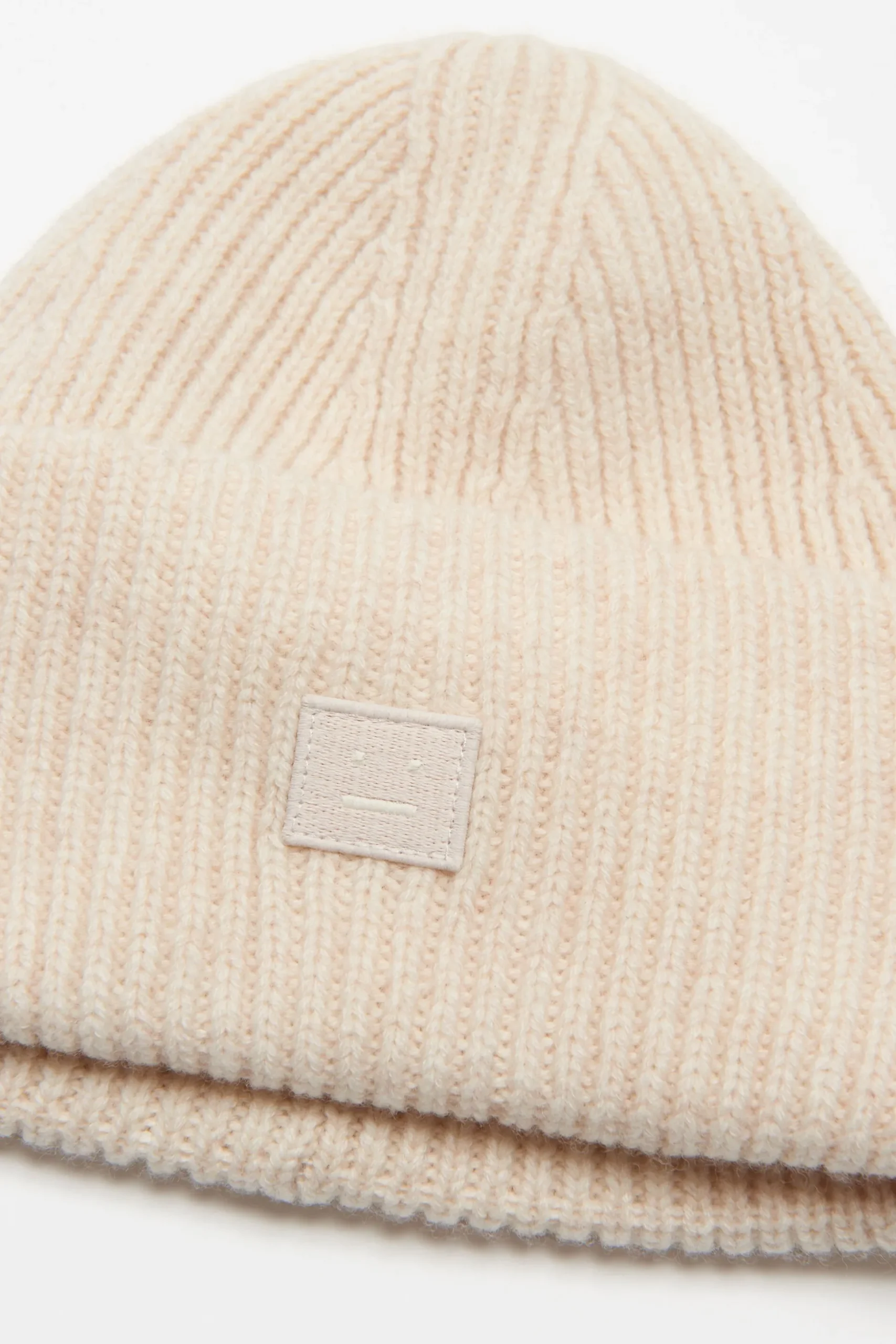 Beanie Mit Kleinem Face-Logo