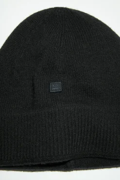 Beanie Mit Micro-Face-Aufnaher