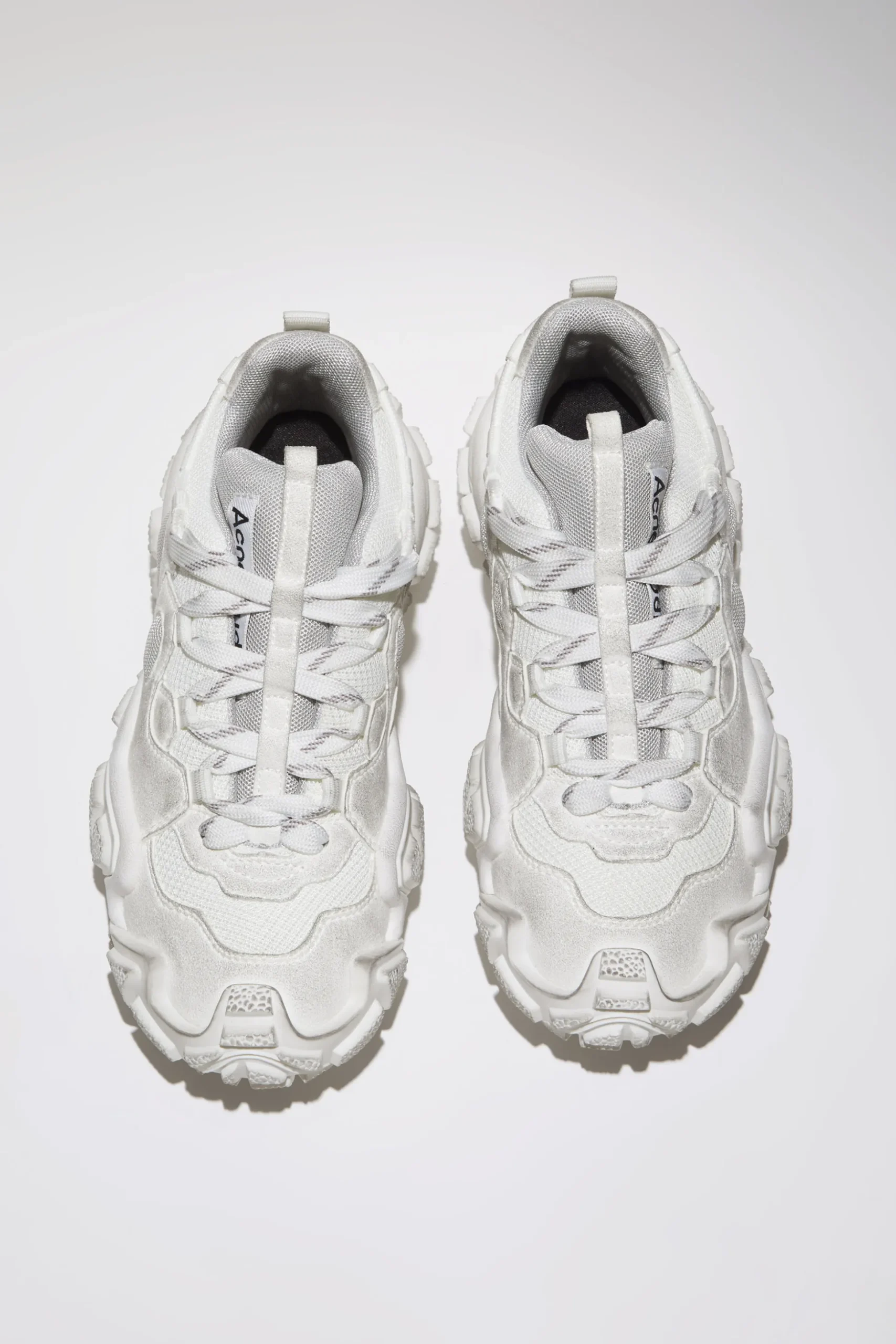 Bolzter M Sneakers