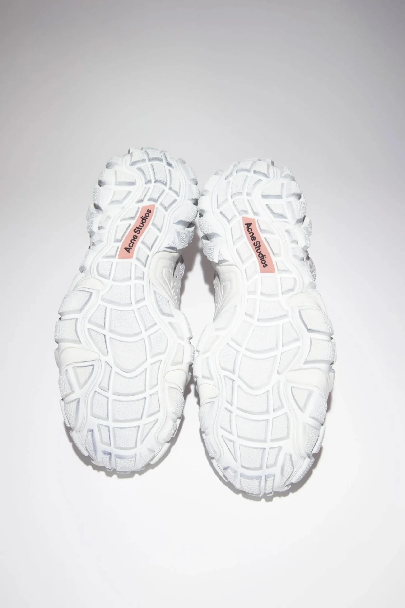 Bolzter M Sneakers