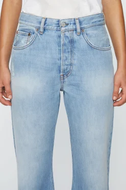 Boot-Cut-Jeans In Lockerer Passform