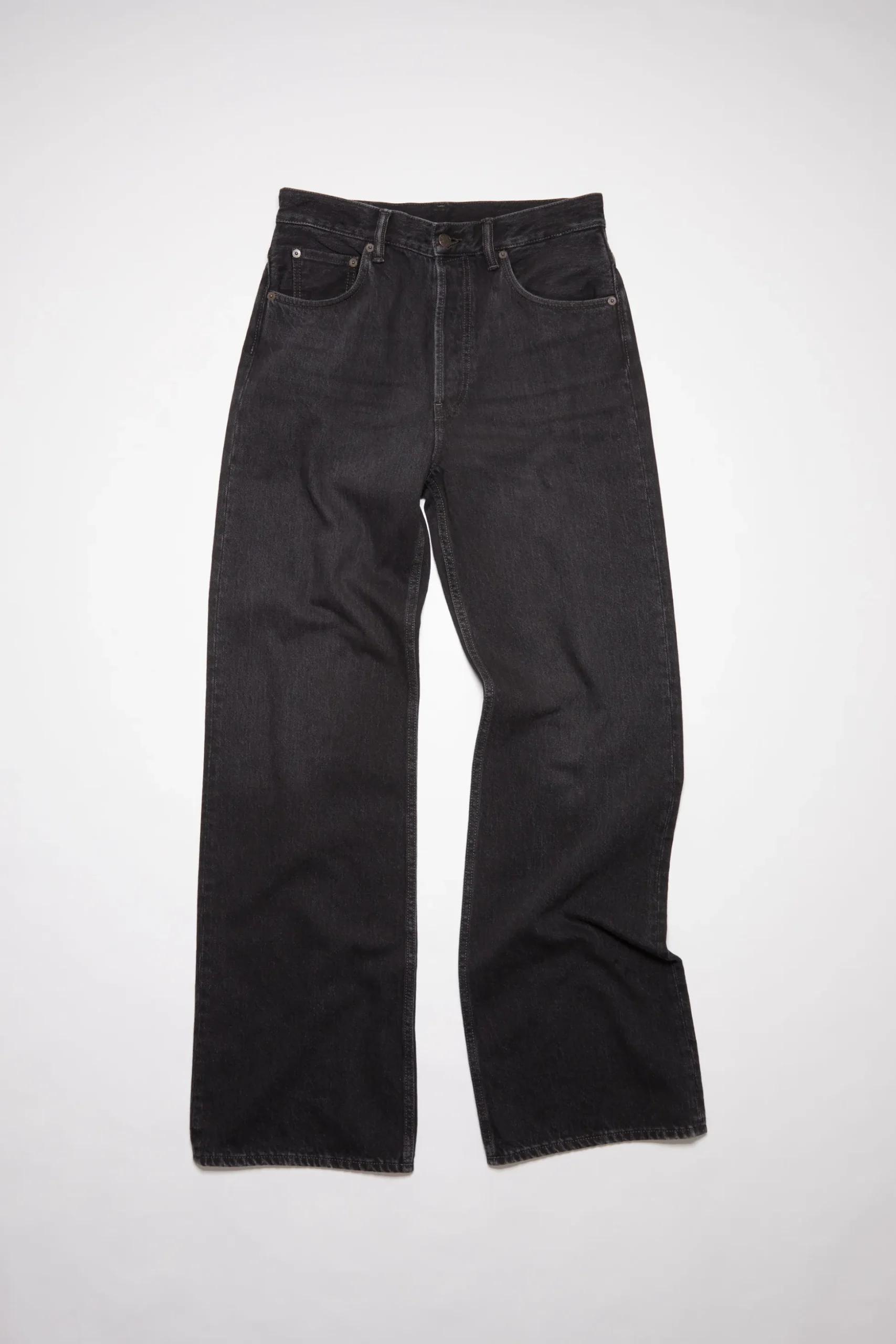 Boot-Cut-Jeans In Lockerer Passform