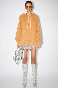Deformierte Handtasche