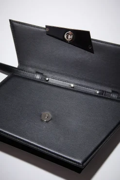 Deformierte Micro-Tasche