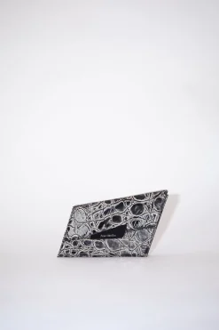 Deformierte Micro-Tasche