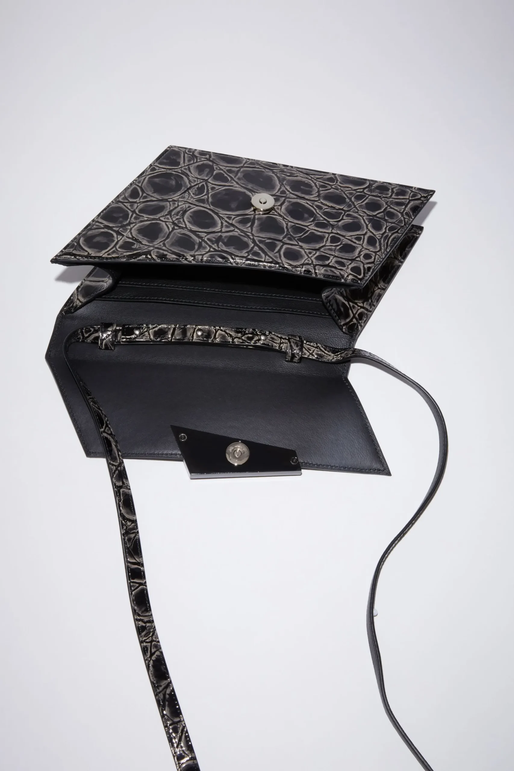Deformierte Micro-Tasche