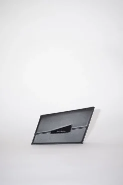 Deformierte Micro-Tasche