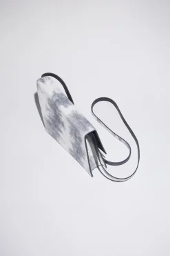 Deformierte Micro-Tasche