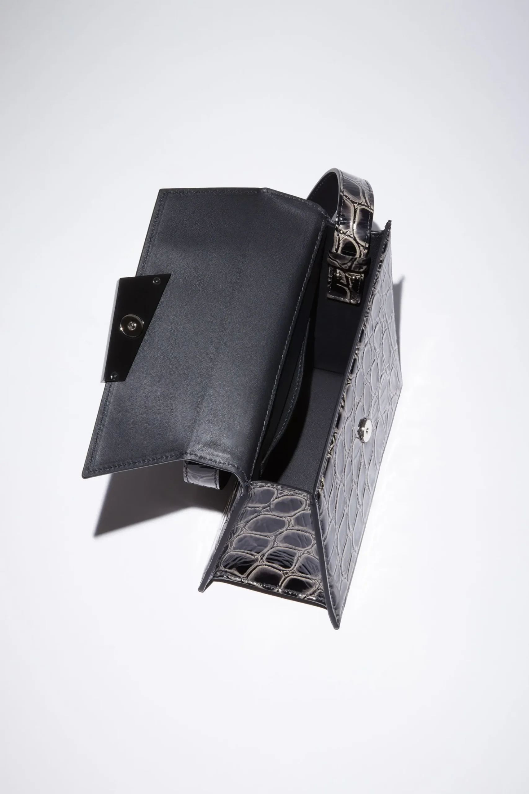 Deformierte Mini-Tasche