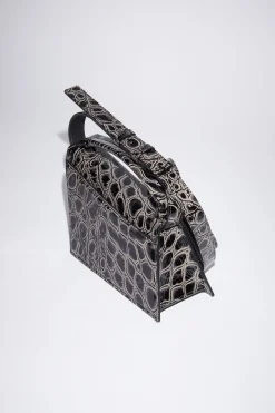 Deformierte Mini-Tasche