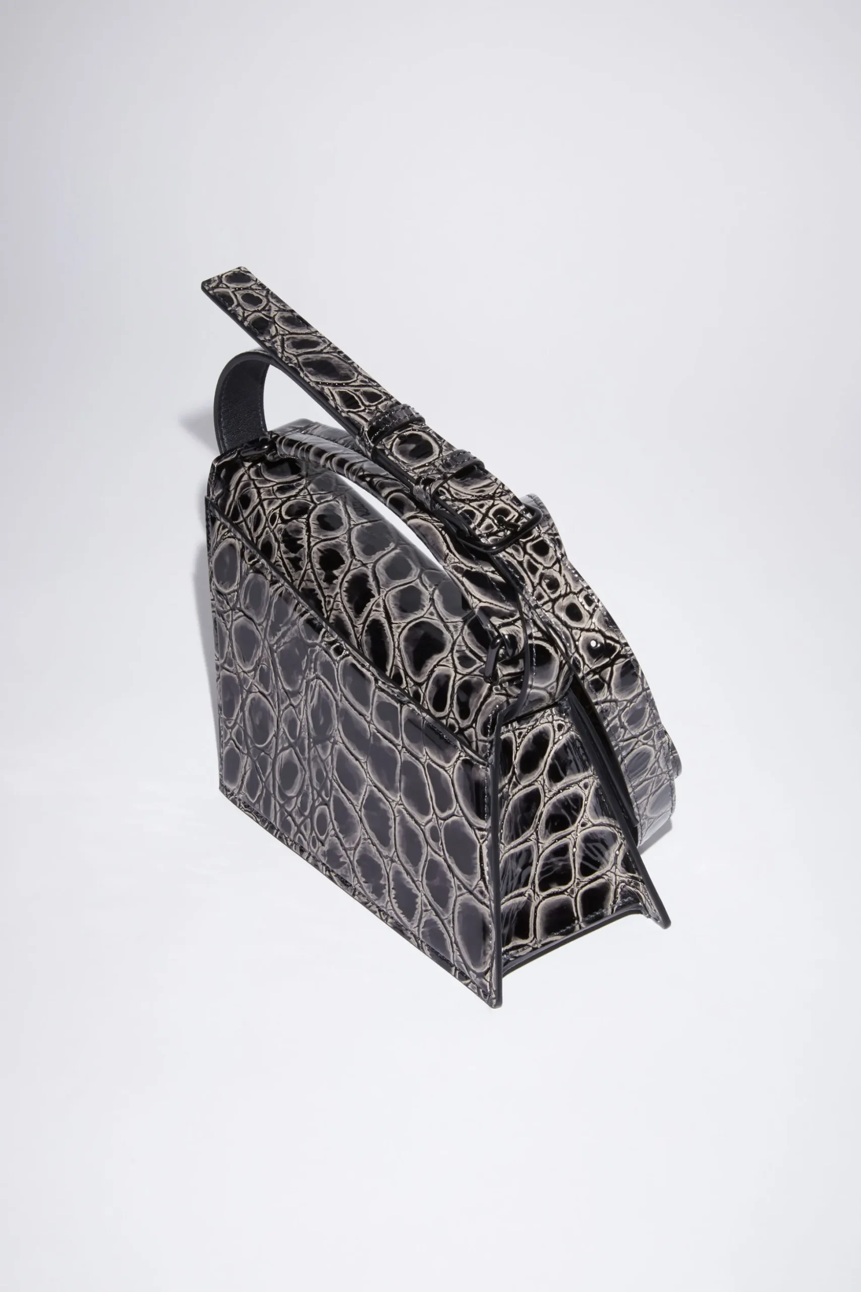 Deformierte Mini-Tasche