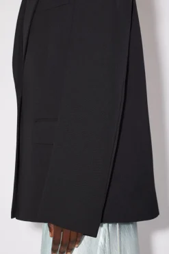 Einreihige Jacke