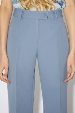 Figurnahe Hose