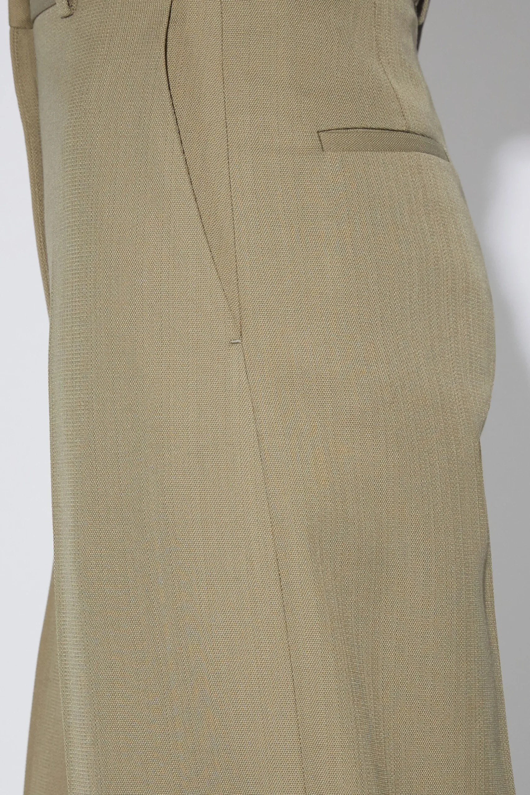 Figurnahe Hose