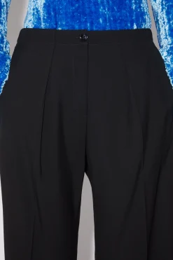 Figurnahe Hose