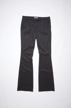 Figurnahe Hose