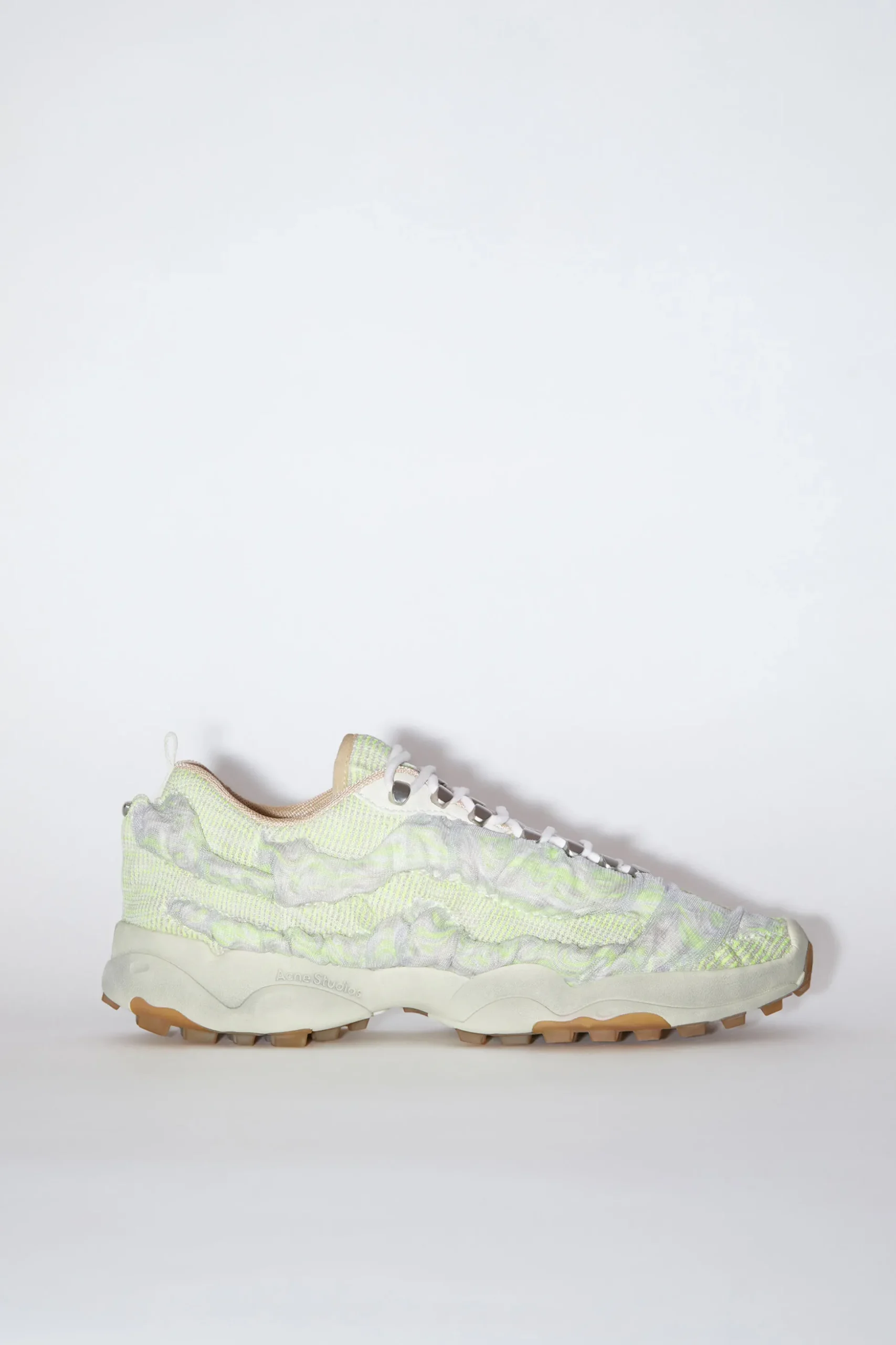 Gestrickte Sneakers Zum Schnuren