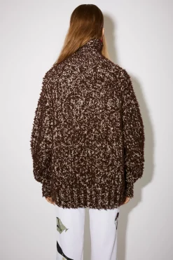 Getufteter Wollpullover Mit Hohem Kragen