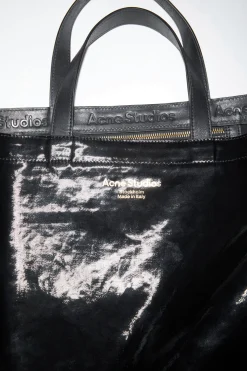 Glanzende Tote