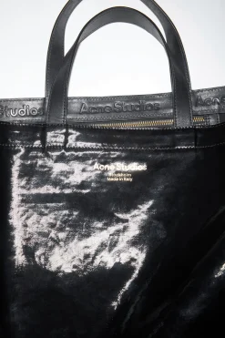 Glanzende Tote