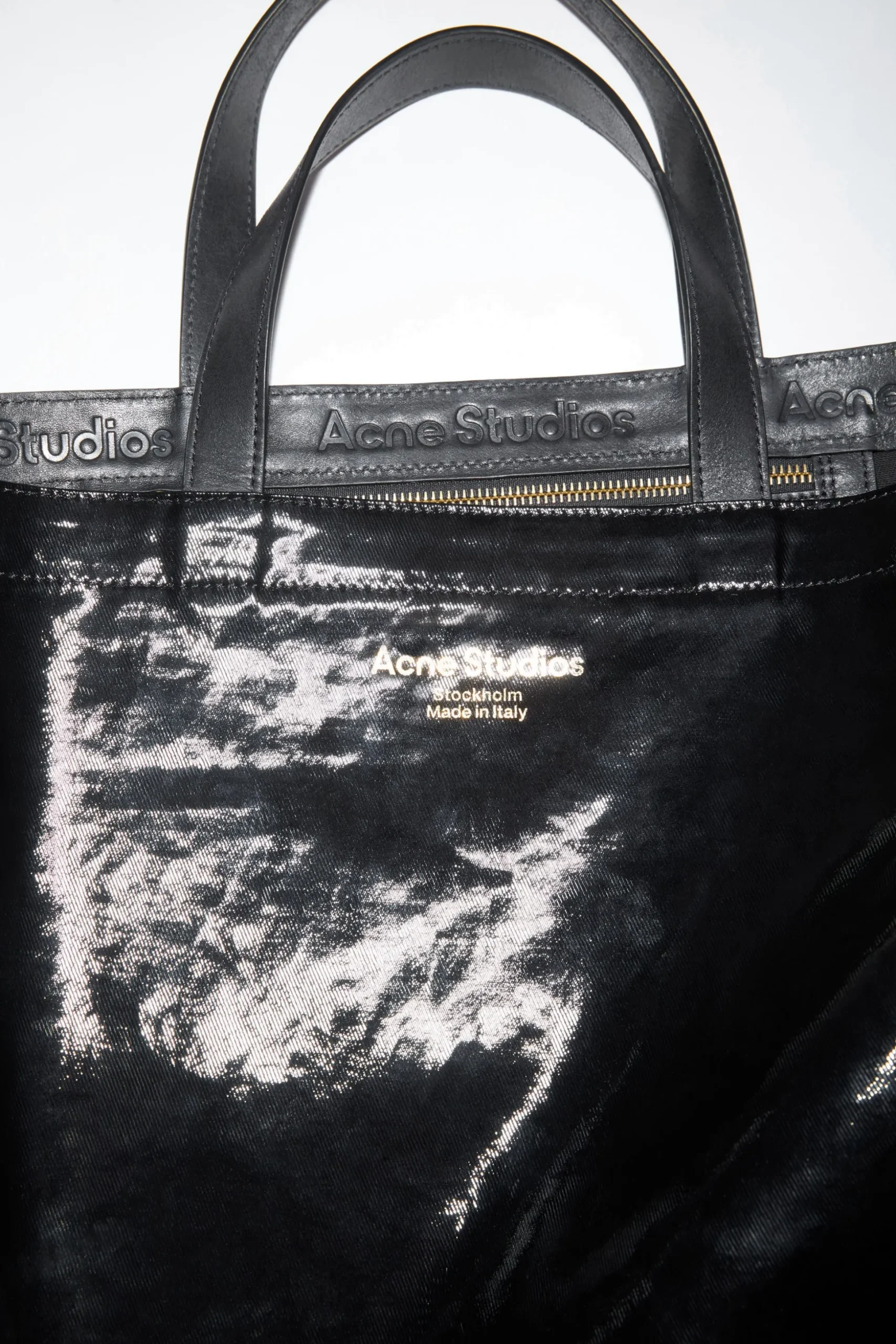 Glanzende Tote