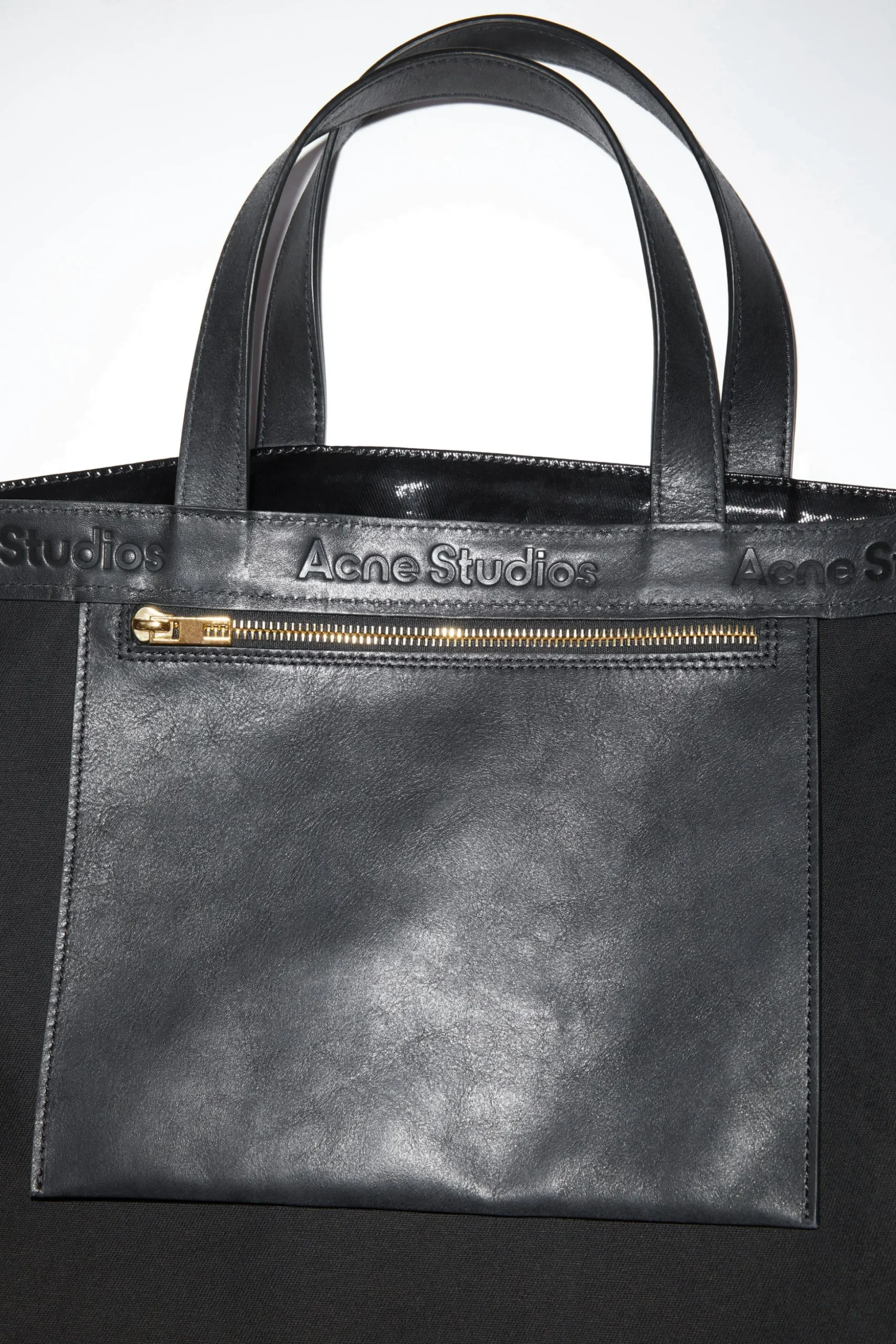 Glanzende Tote