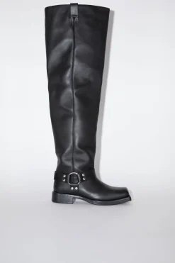 Hohe Lederstiefel
