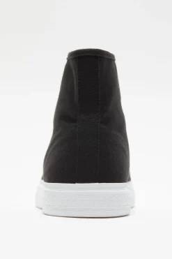 Hohe Sneakers