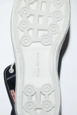 Hohe Sneakers