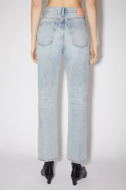 Jeans In Gerader Passform