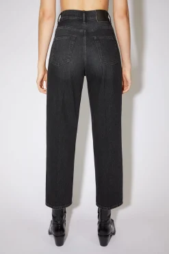 Jeans In Lockerer Passform