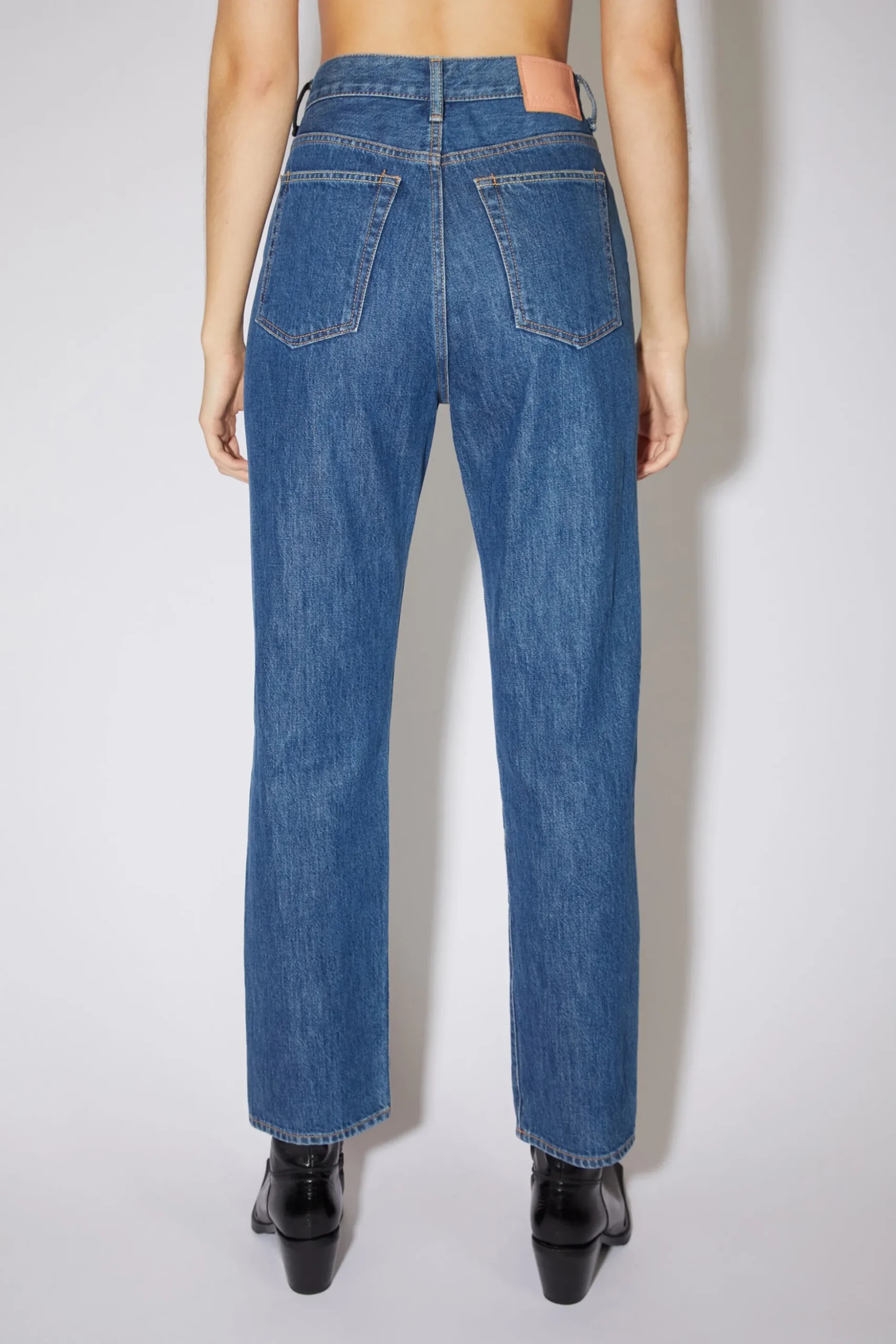 Jeans In Regularer Passform – Mece