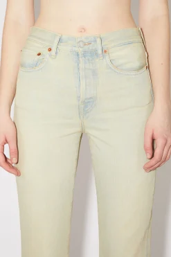 Jeans In Regularer Passform – Mece