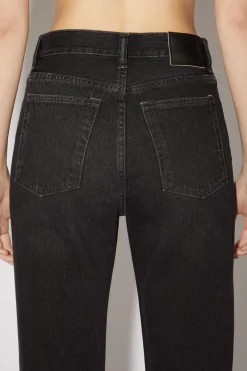 Jeans In Regularer Passform – Mece