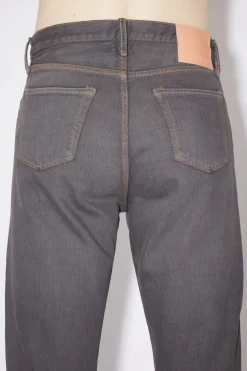 Jeans In Regularer Passform – 1996