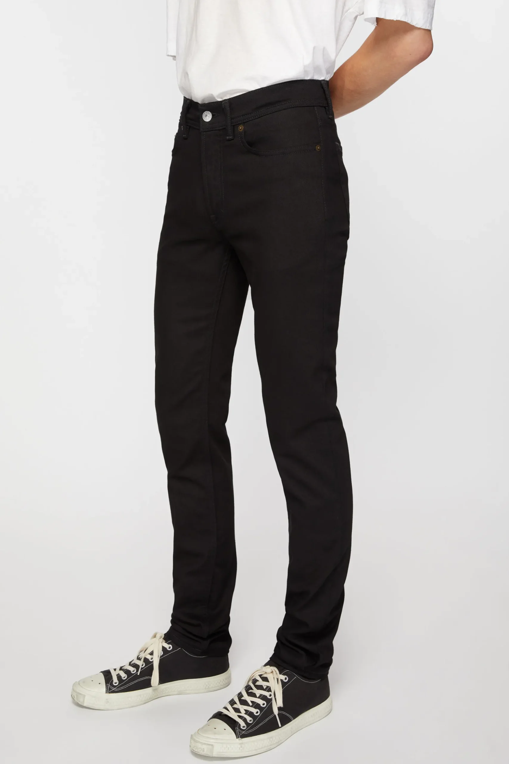 Jeans Mit Enger Passform – North