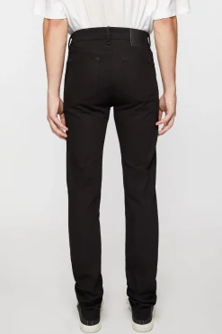 Jeans Mit Enger Passform – North