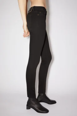 Jeans Mit Enger Passform – Climb