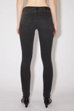 Jeans Mit Enger Passform – Climb
