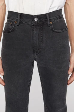 Jeans Mit Enger Passform – North