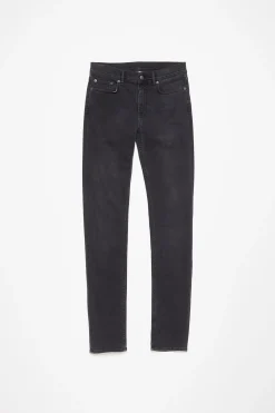 Jeans Mit Enger Passform – North