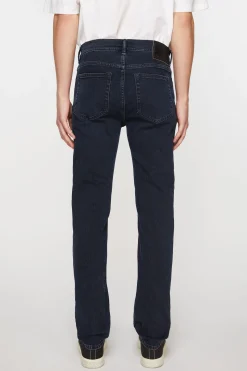 Jeans Mit Enger Passform – North
