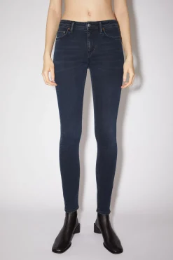 Jeans Mit Enger Passform – Climb