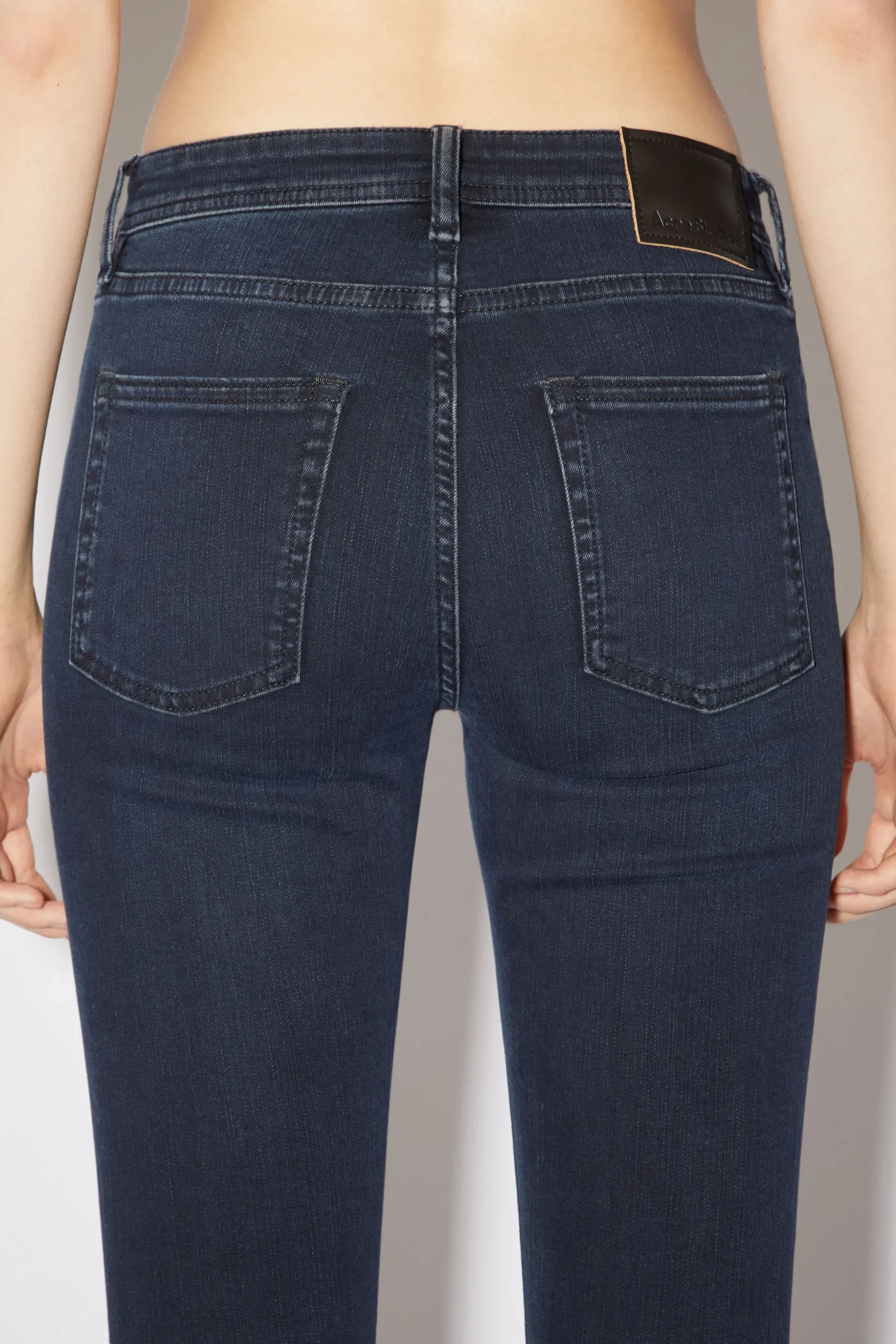 Jeans Mit Enger Passform – Climb